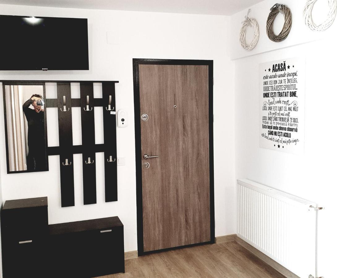 Apartament Carolina Parc อัลบายูเลีย ภายนอก รูปภาพ