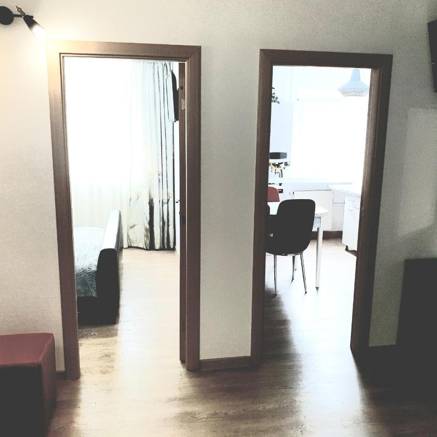 Apartament Carolina Parc อัลบายูเลีย ภายนอก รูปภาพ