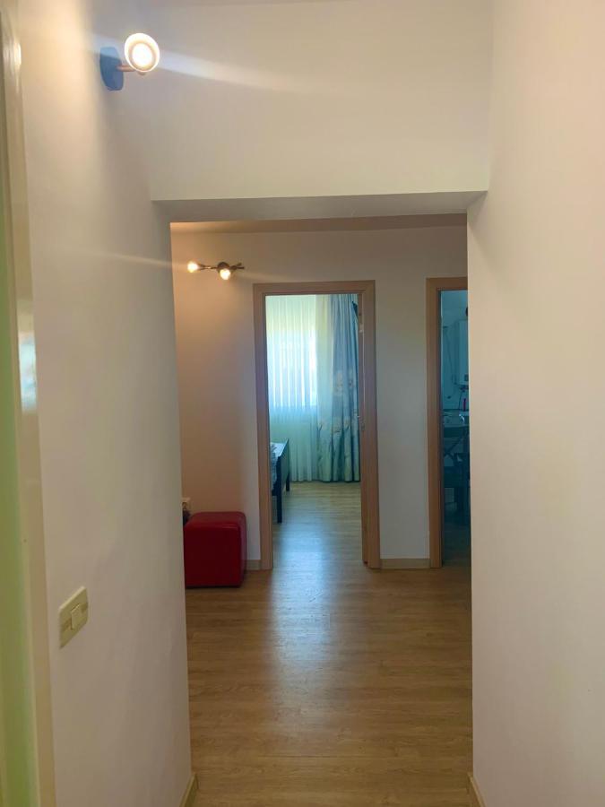Apartament Carolina Parc อัลบายูเลีย ภายนอก รูปภาพ