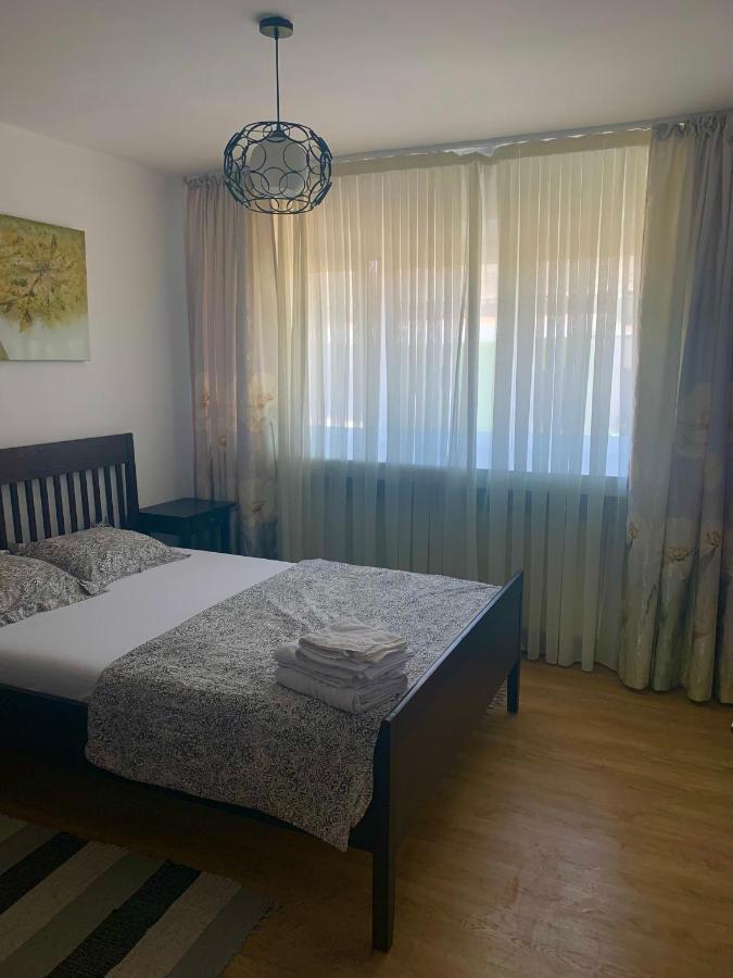 Apartament Carolina Parc อัลบายูเลีย ภายนอก รูปภาพ
